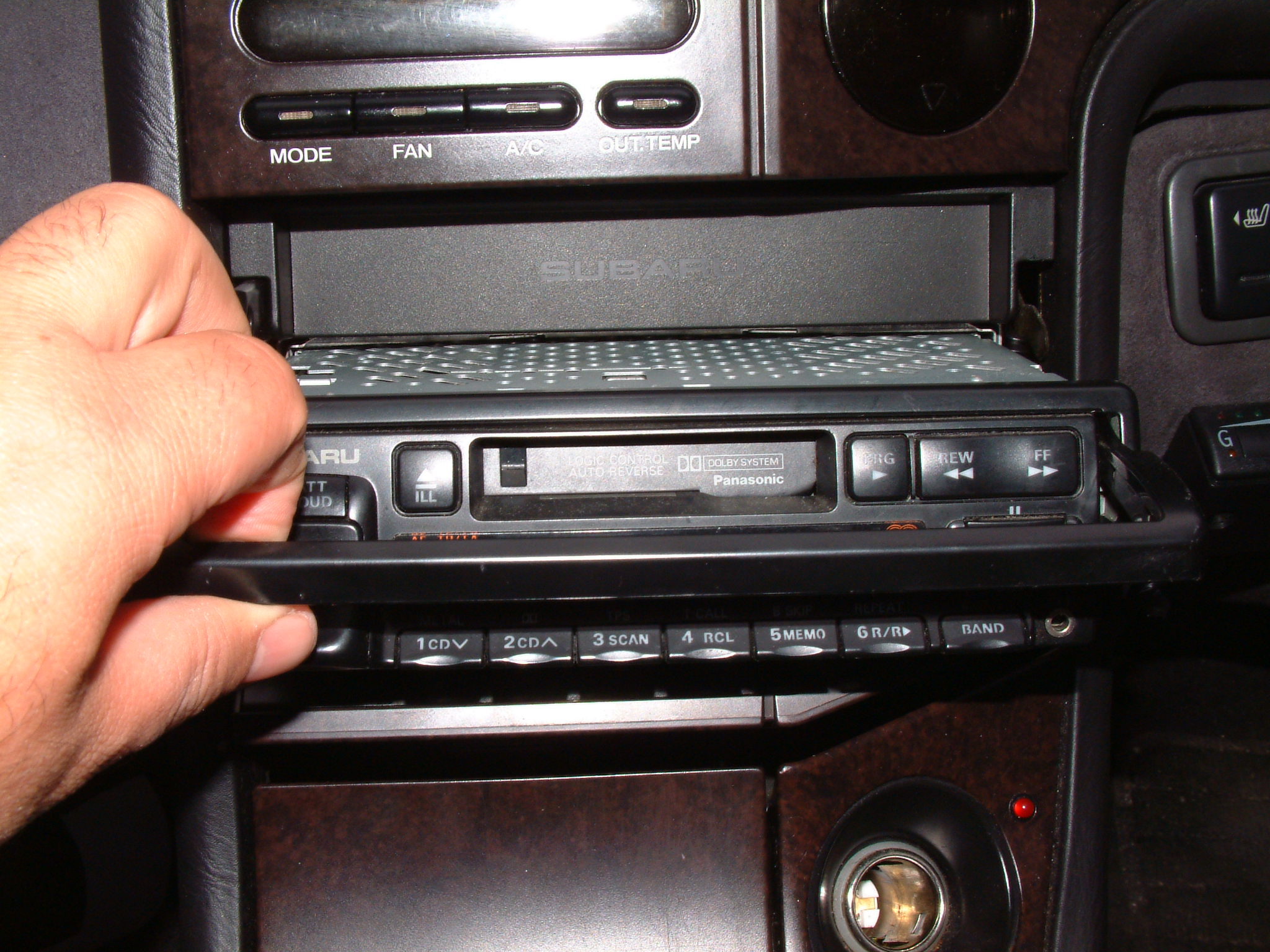 SVX / Legacy radio compatibility - The Subaru SVX World Network